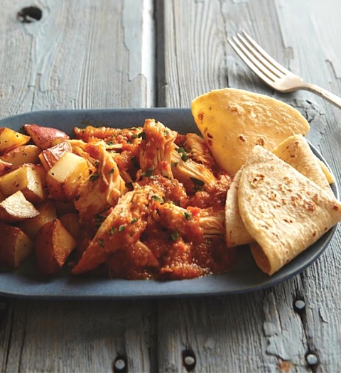 Chicken in Tomato-Jalapeno Salsa (crock pot)