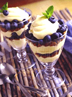 Fresh Blueberry and Lemon Parfaits (using gingersnaps)