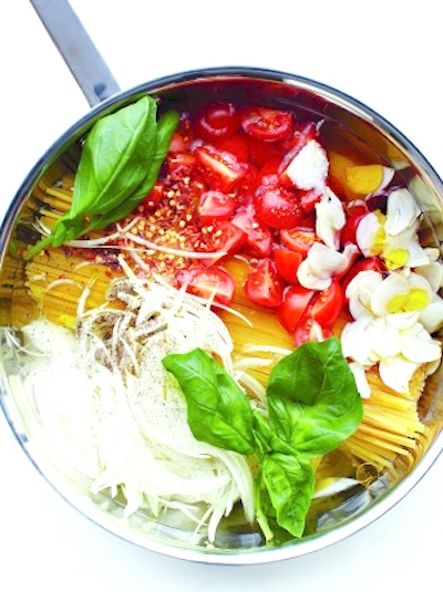 One Pot Linguine with Tomato and Basil