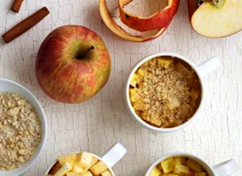 Mug Apple Crumble for One (microwave)