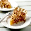 Macaroon Pie