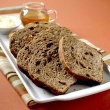 Toasted Oatmeal and Raisin Bread