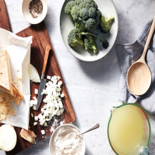 Bone Broth or Stock or Vegetable Broth (Instant Pot)