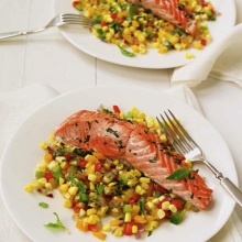  Broiled Salmon Over Corn and Bell Peppers