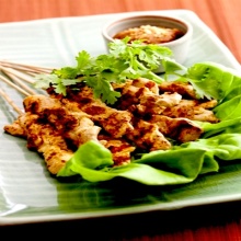 Chicken Satay with Yogurt Marinade & Spicy Peanut Sauce
