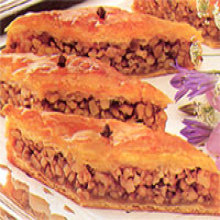 1980's Quick Crescent Baklava (using crescent roll dough)
