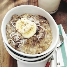 Slow Cooker Oatmeal with Coconut, Banana and Almonds