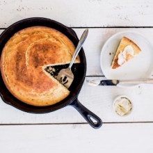 Traditional Skillet Cornbread